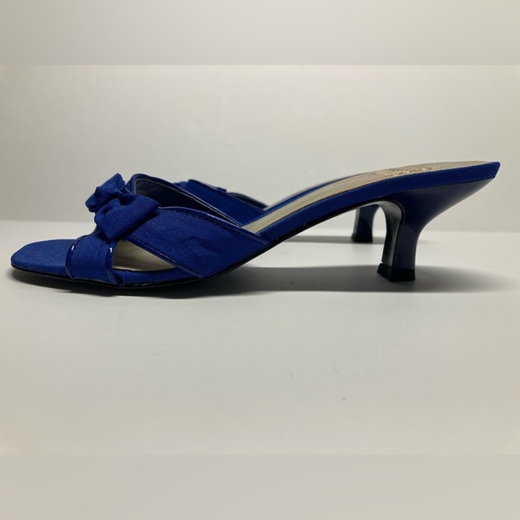Mootsies Tootsies Women’s Open Sandals, Size 6 1/2M, Royal Blue. - Picture 2 of 9